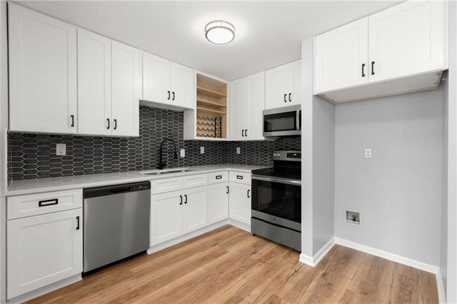 1980 Clinton Place, Lawrenceville, GA 30043