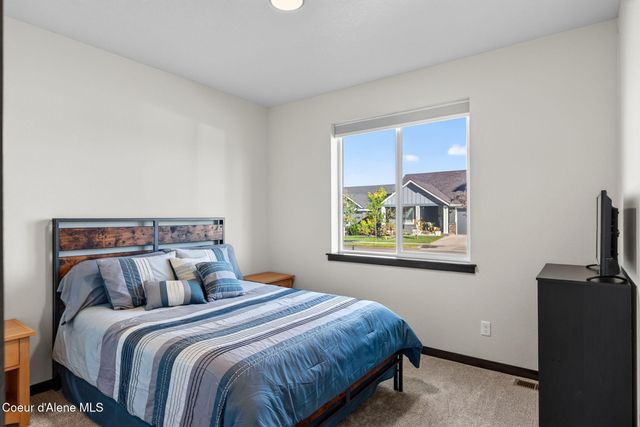 4634 E Corsac Fox AVE, Post Falls, ID 83854