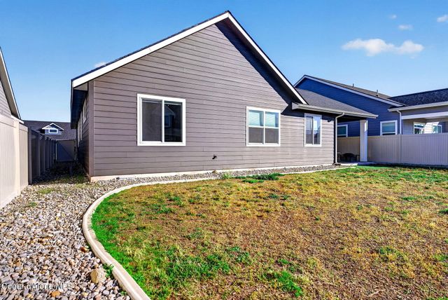 4634 E Corsac Fox AVE, Post Falls, ID 83854