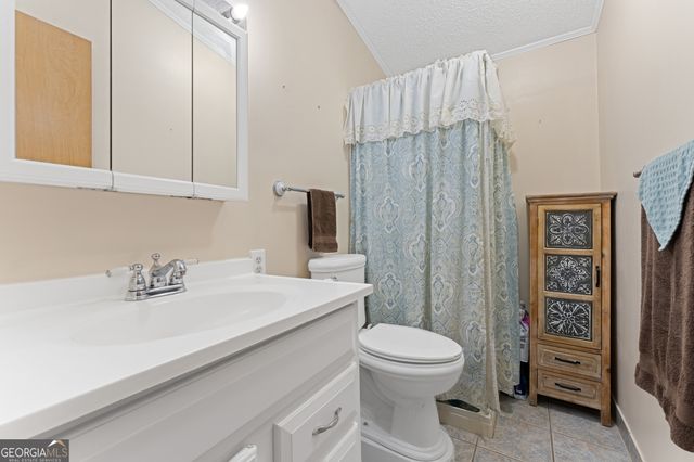 647 Lake Harbor Trail, Martin, GA 30557