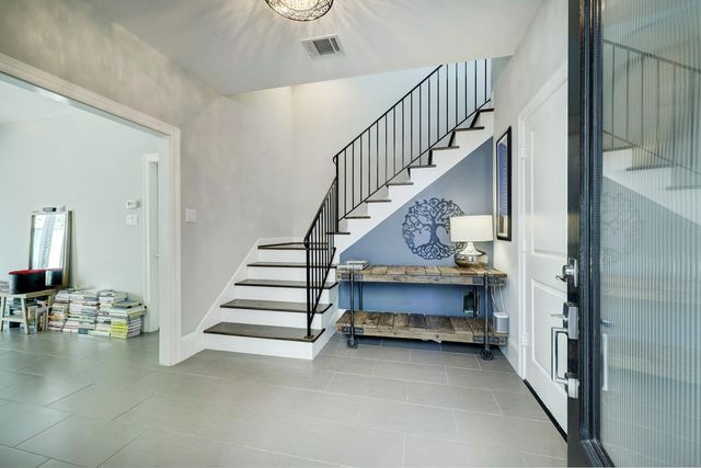 2014 Crockett Street, Houston, TX 77007