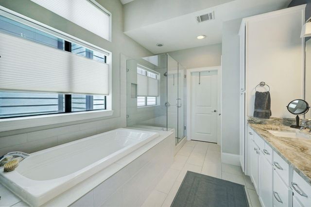 2014 Crockett Street, Houston, TX 77007