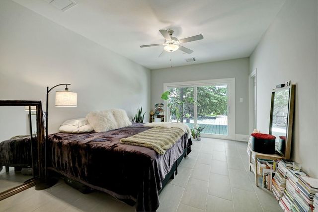 2014 Crockett Street, Houston, TX 77007