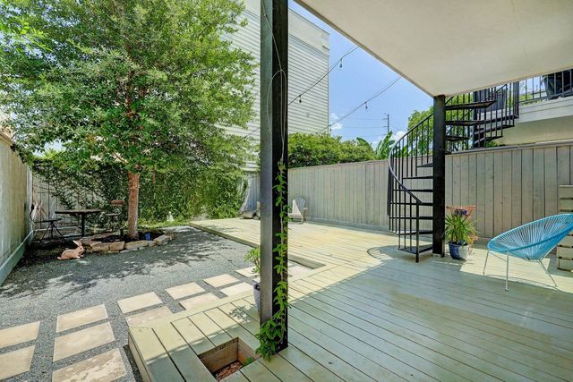 2014 Crockett Street, Houston, TX 77007