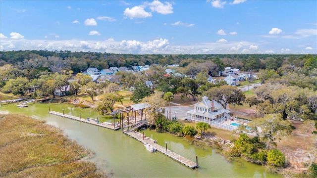 54 Salt Marsh Drive, Midway, GA 31320