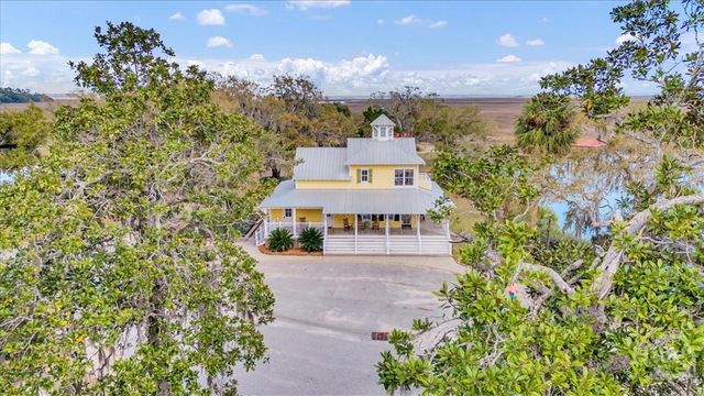 54 Salt Marsh Drive, Midway, GA 31320