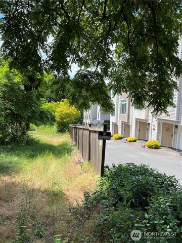 957 Aberdeen Avenue NE, Renton, WA 98056