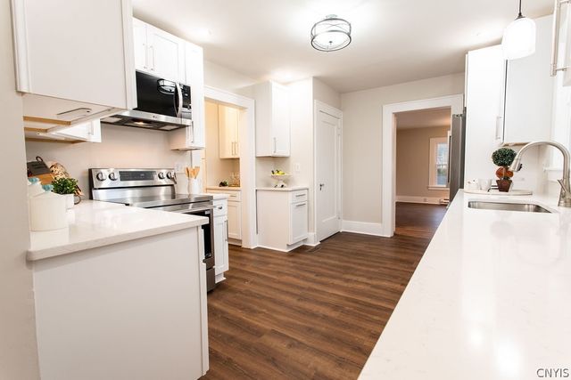 3956 East Genesee Street, Syracuse, NY 13214