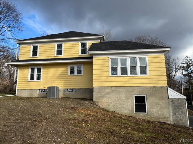 3956 East Genesee Street, Syracuse, NY 13214