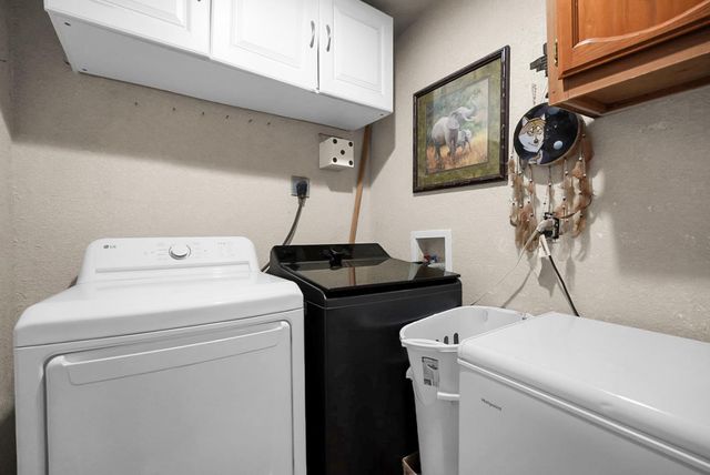 443 W 9th St, Stockton, CA 95206