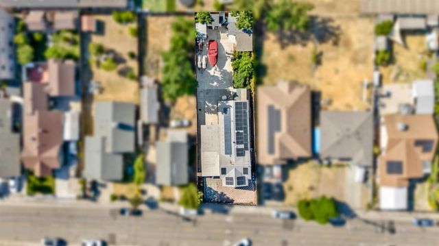 443 W 9th St, Stockton, CA 95206