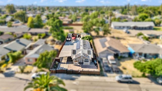 443 W 9th St, Stockton, CA 95206