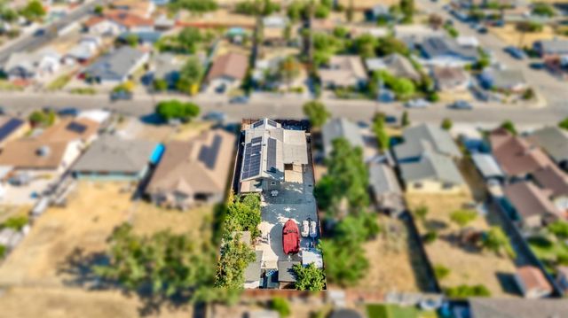 443 W 9th St, Stockton, CA 95206