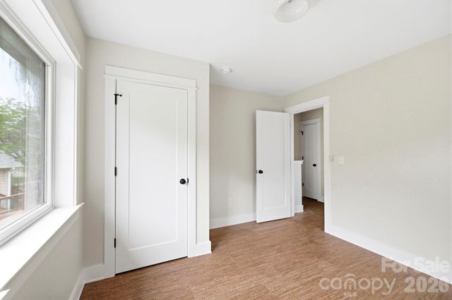 17 Fireside Drive, Asheville, NC 28806