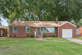 28 Belmont RD, Newport News, VA 23601