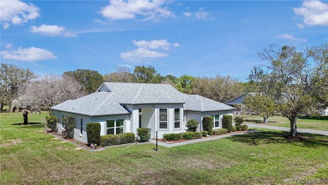 489 E Falconry Court, Hernando, FL 34442