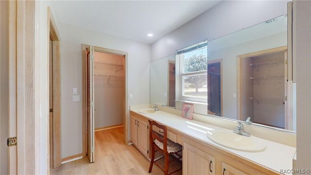 489 E Falconry Court, Hernando, FL 34442