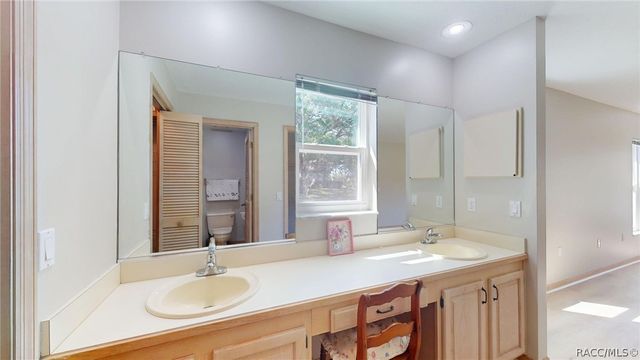 489 E Falconry Court, Hernando, FL 34442