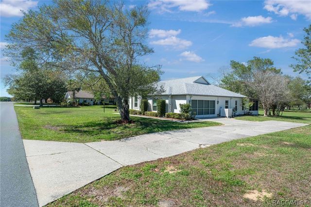 489 E Falconry Court, Hernando, FL 34442