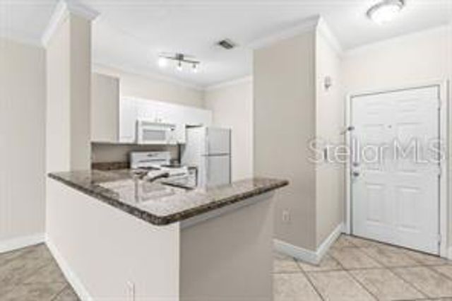 2755 VIA CAPRI 1225, Clearwater, FL 33764