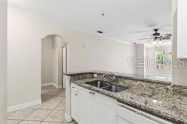 2755 VIA CAPRI 1225, Clearwater, FL 33764
