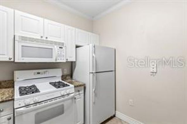 2755 VIA CAPRI 1225, Clearwater, FL 33764