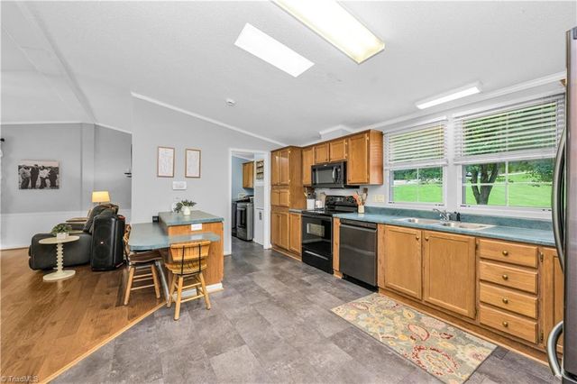 238 Pilgrim Ridge Road, Wilkesboro, NC 28697