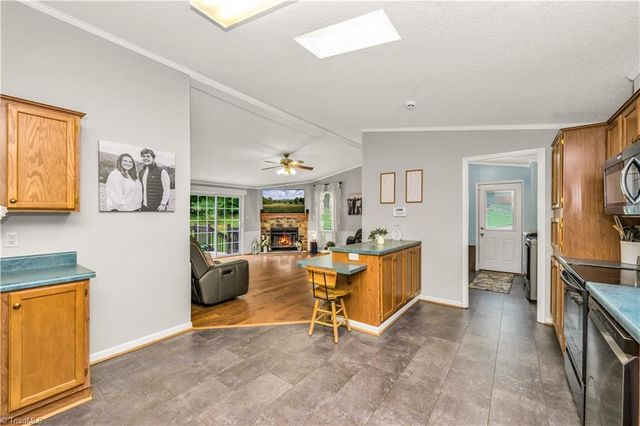 238 Pilgrim Ridge Road, Wilkesboro, NC 28697