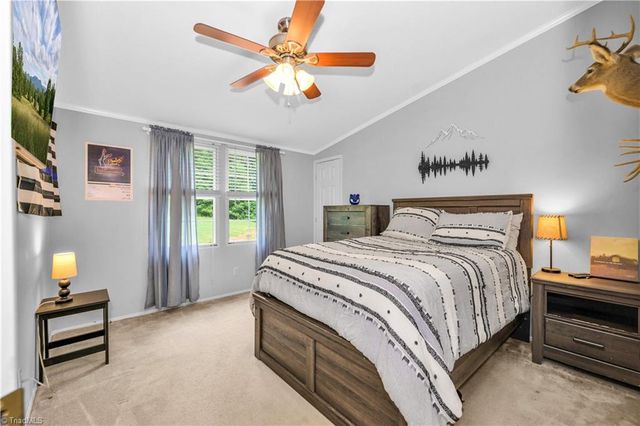 238 Pilgrim Ridge Road, Wilkesboro, NC 28697