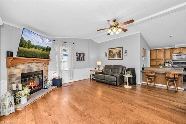 238 Pilgrim Ridge Road, Wilkesboro, NC 28697