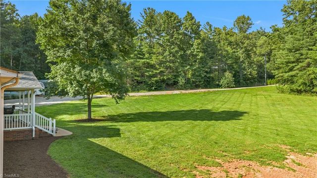 238 Pilgrim Ridge Road, Wilkesboro, NC 28697
