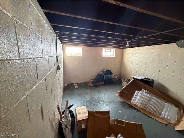 12507 Corlett Avenue, Cleveland, OH 44105