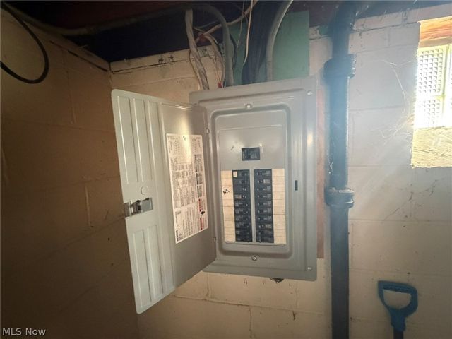 12507 Corlett Avenue, Cleveland, OH 44105