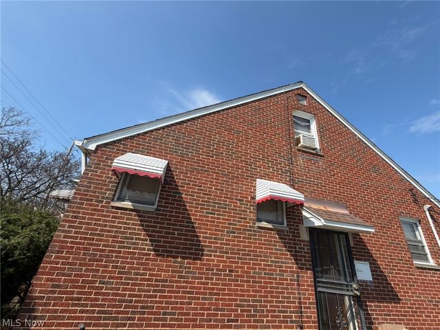 12507 Corlett Avenue, Cleveland, OH 44105