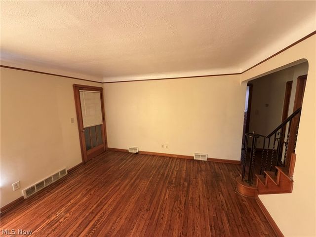 12507 Corlett Avenue, Cleveland, OH 44105