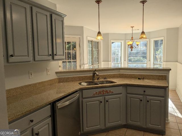35 Paces Landing Lane, Newnan, GA 30263
