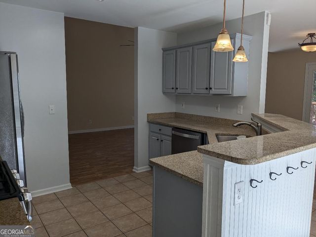 35 Paces Landing Lane, Newnan, GA 30263
