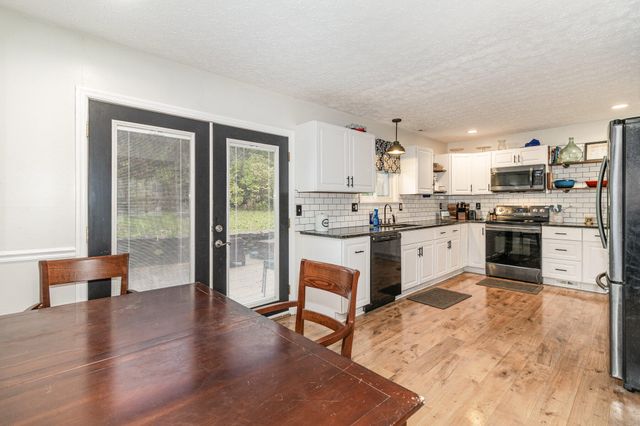 72 Sherwood Drive, Independence, KY 41051