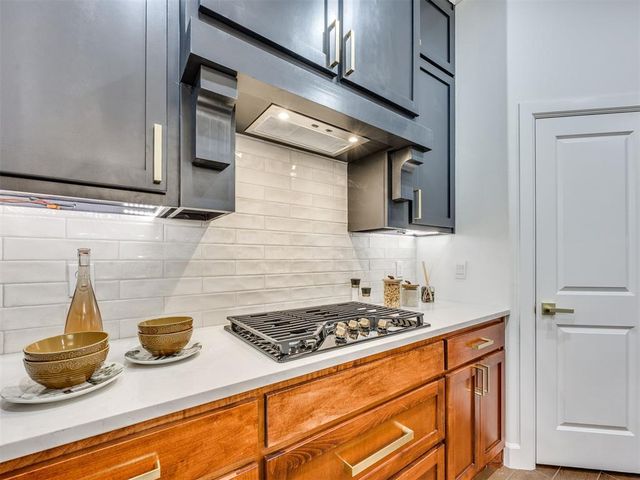 16100 Catalonia Place, Oklahoma City, OK 73170