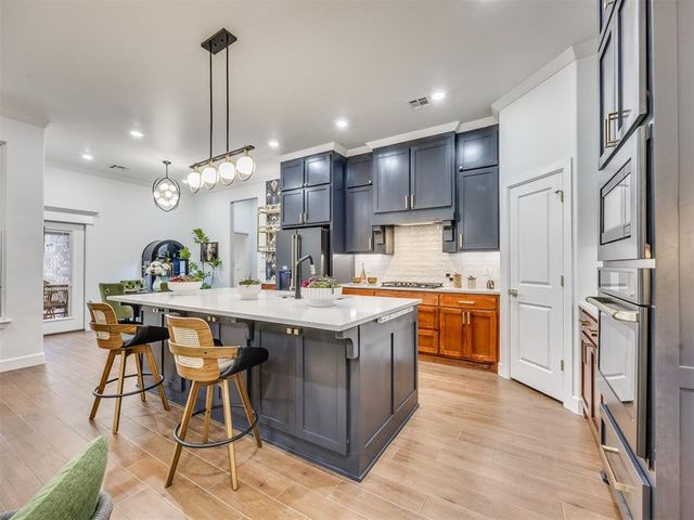 16100 Catalonia Place, Oklahoma City, OK 73170