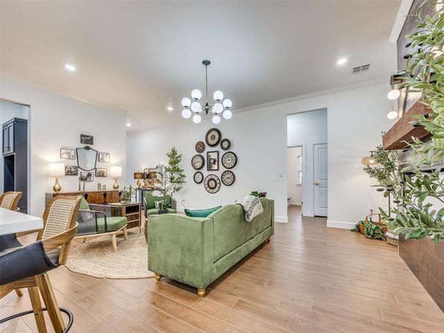 16100 Catalonia Place, Oklahoma City, OK 73170