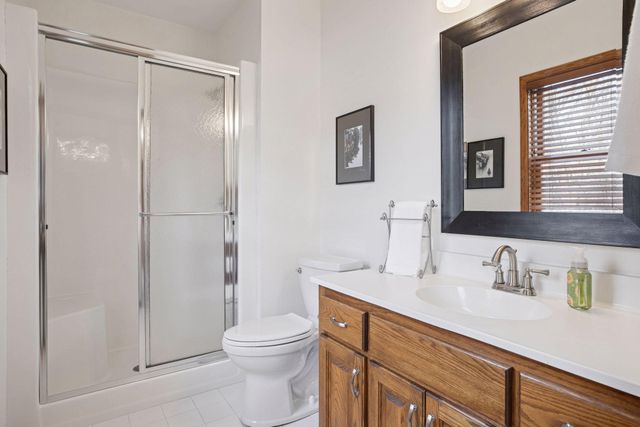 8064 Enclave Circle, Woodbury, MN 55125