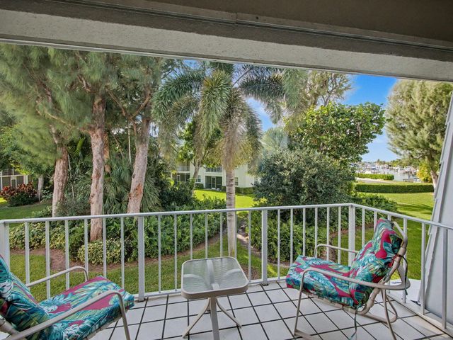 1205 Sandy Lane 246, Singer Island, FL 33404