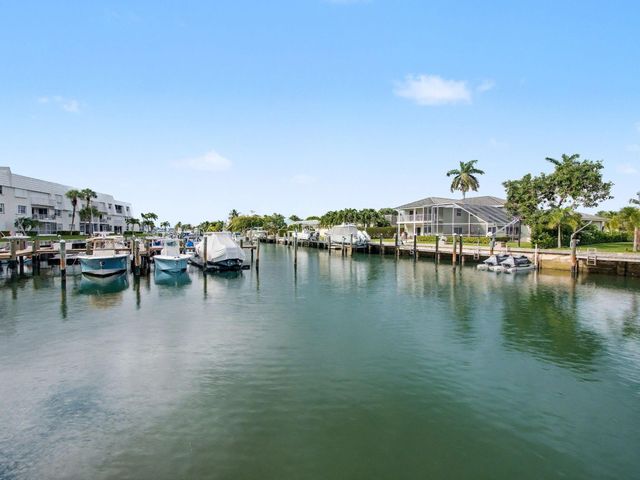 1205 Sandy Lane 246, Singer Island, FL 33404