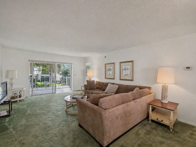 1205 Sandy Lane 246, Singer Island, FL 33404