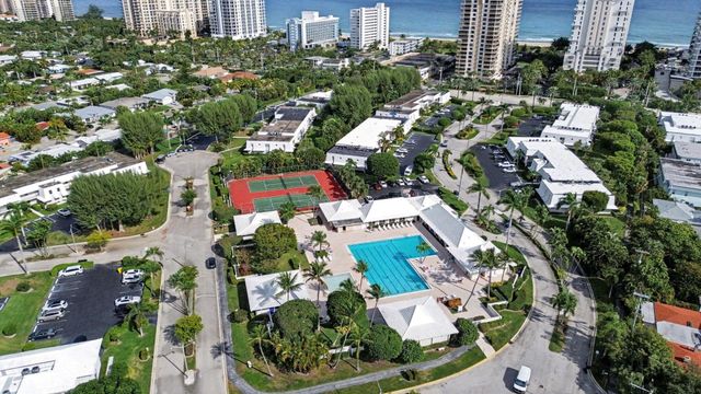 1205 Sandy Lane 246, Singer Island, FL 33404