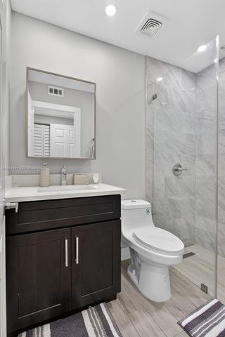 241 NE 45th Street, Deerfield Beach, FL 33064
