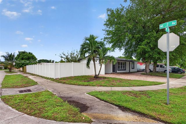 241 NE 45th Street, Deerfield Beach, FL 33064