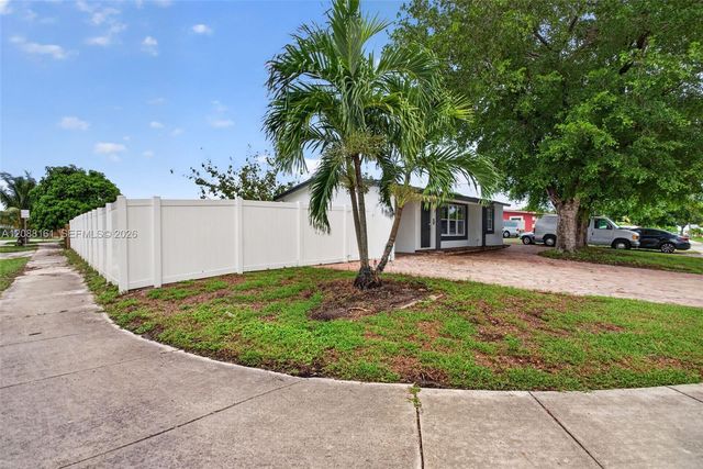 241 NE 45th Street, Deerfield Beach, FL 33064