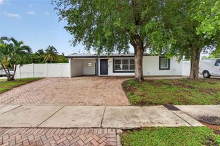 241 NE 45th Street, Deerfield Beach, FL 33064
